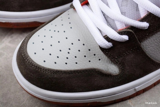 001 SB Dunk Nike DH7782 x D.C. Low Crushed 0718